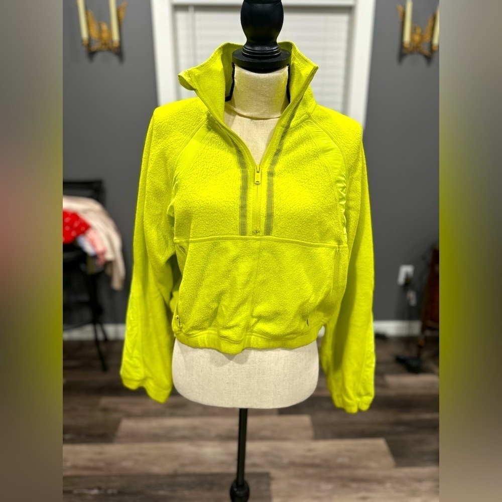 Free People Movement So Fly Half Zip Jacket in Margarita Size XS Green/Yellow